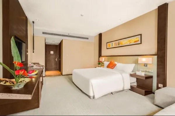 Hotel room environment display map