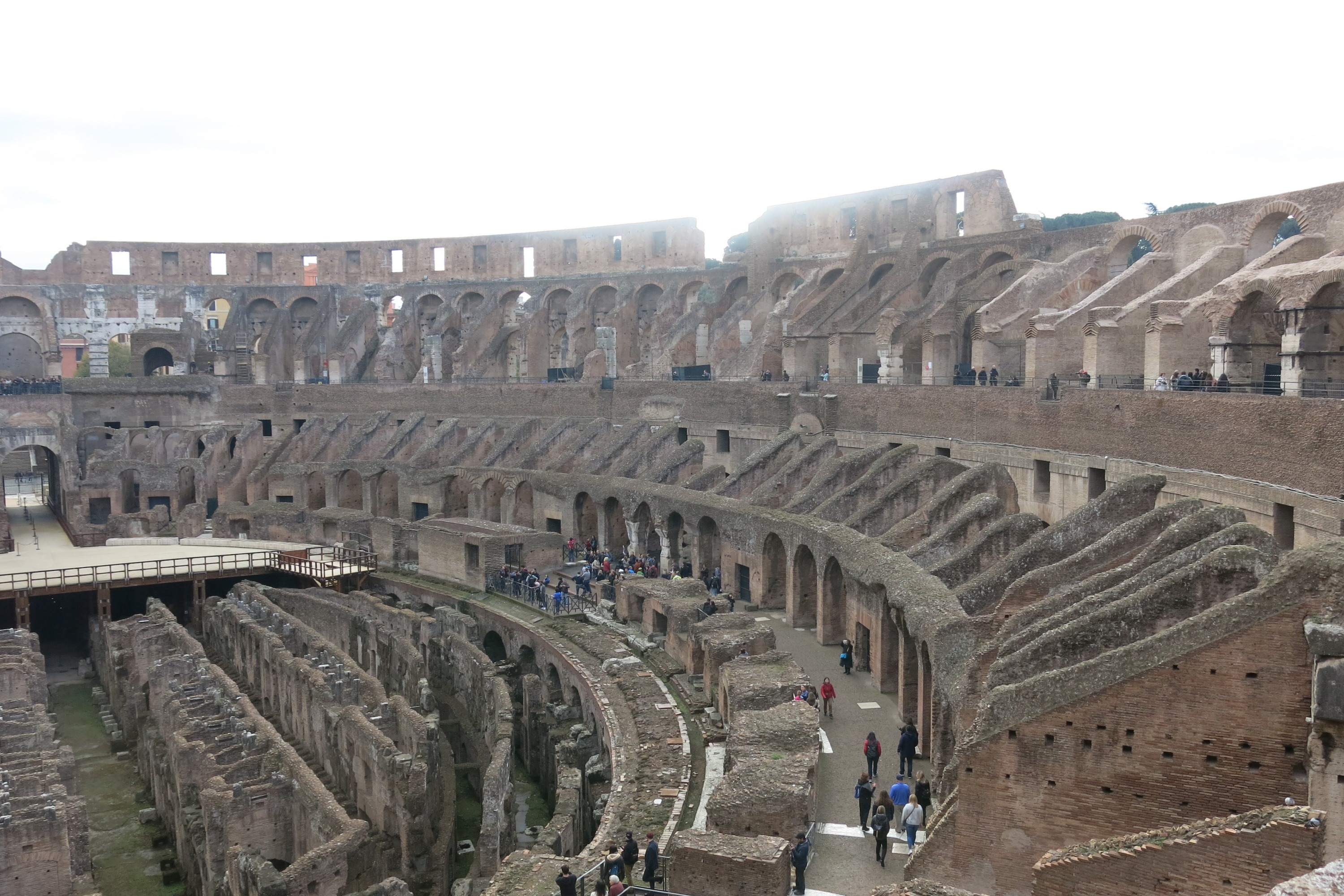 Gladiator Arena and Palatine Restricted Areas Walking Tour in Rome