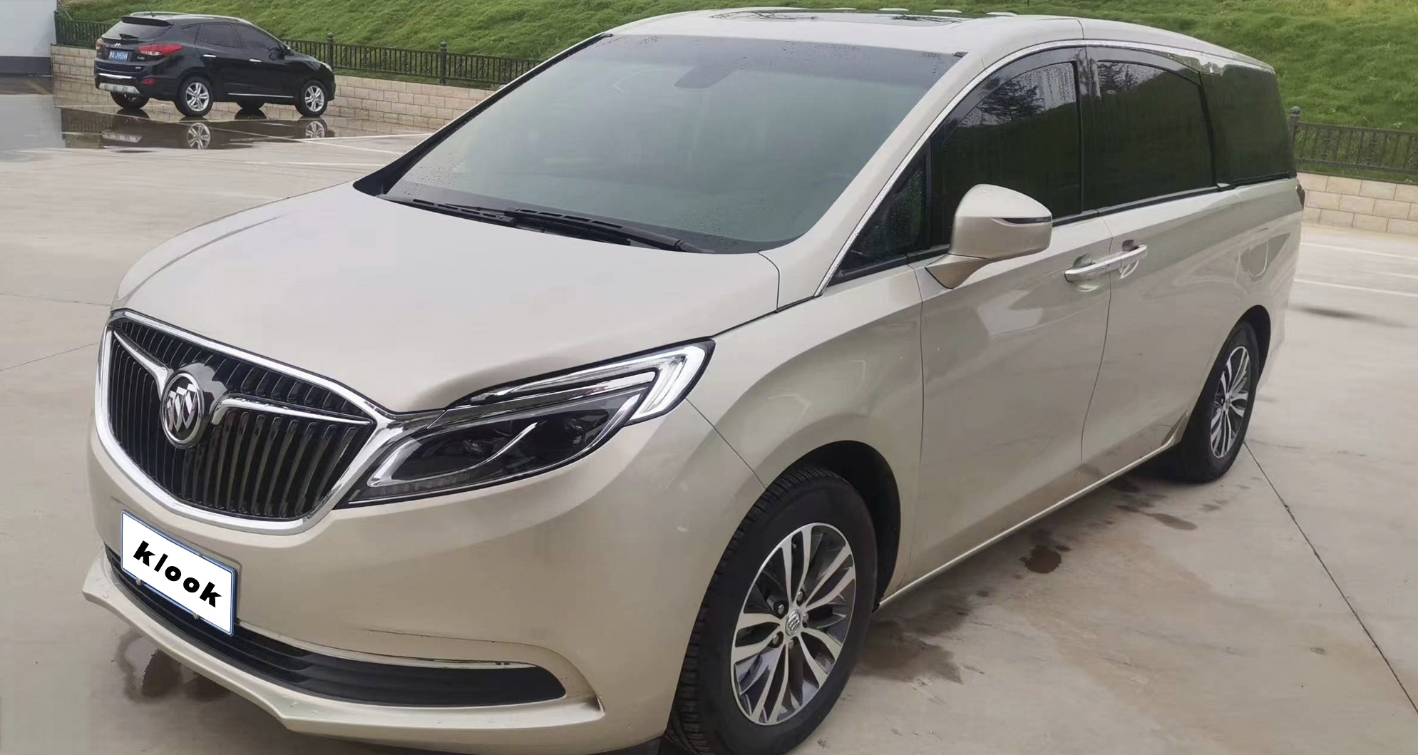 7-Seater Comfort Vehicle