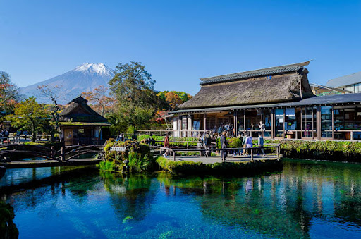 【富士山探索之旅 】河口湖&山中湖&羅森便利店 雙湖一日遊（東京出發，精品小團，酒店接送可選）