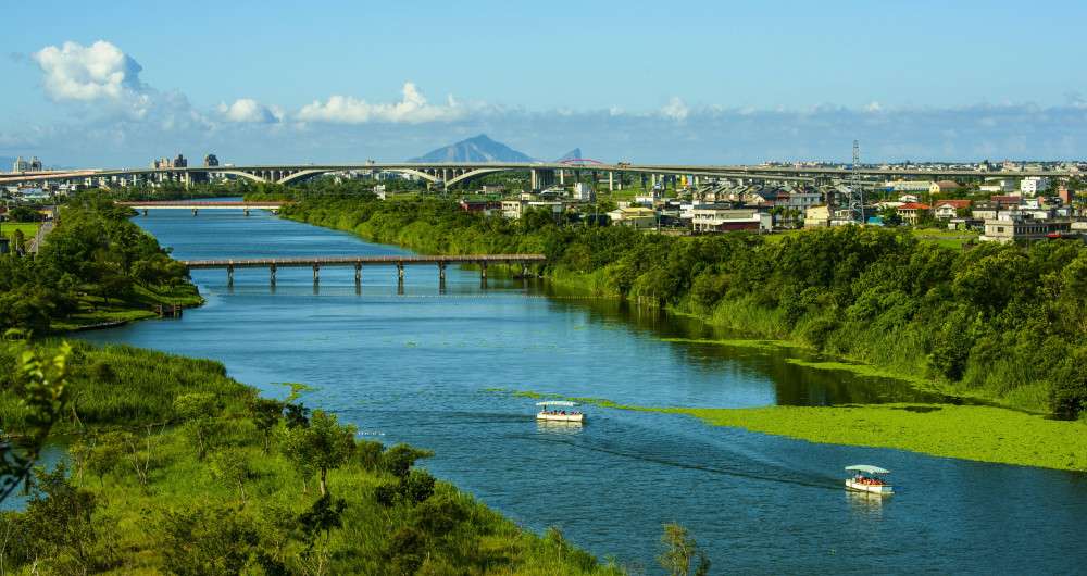 Electric Boat and Water Bicycle Experience