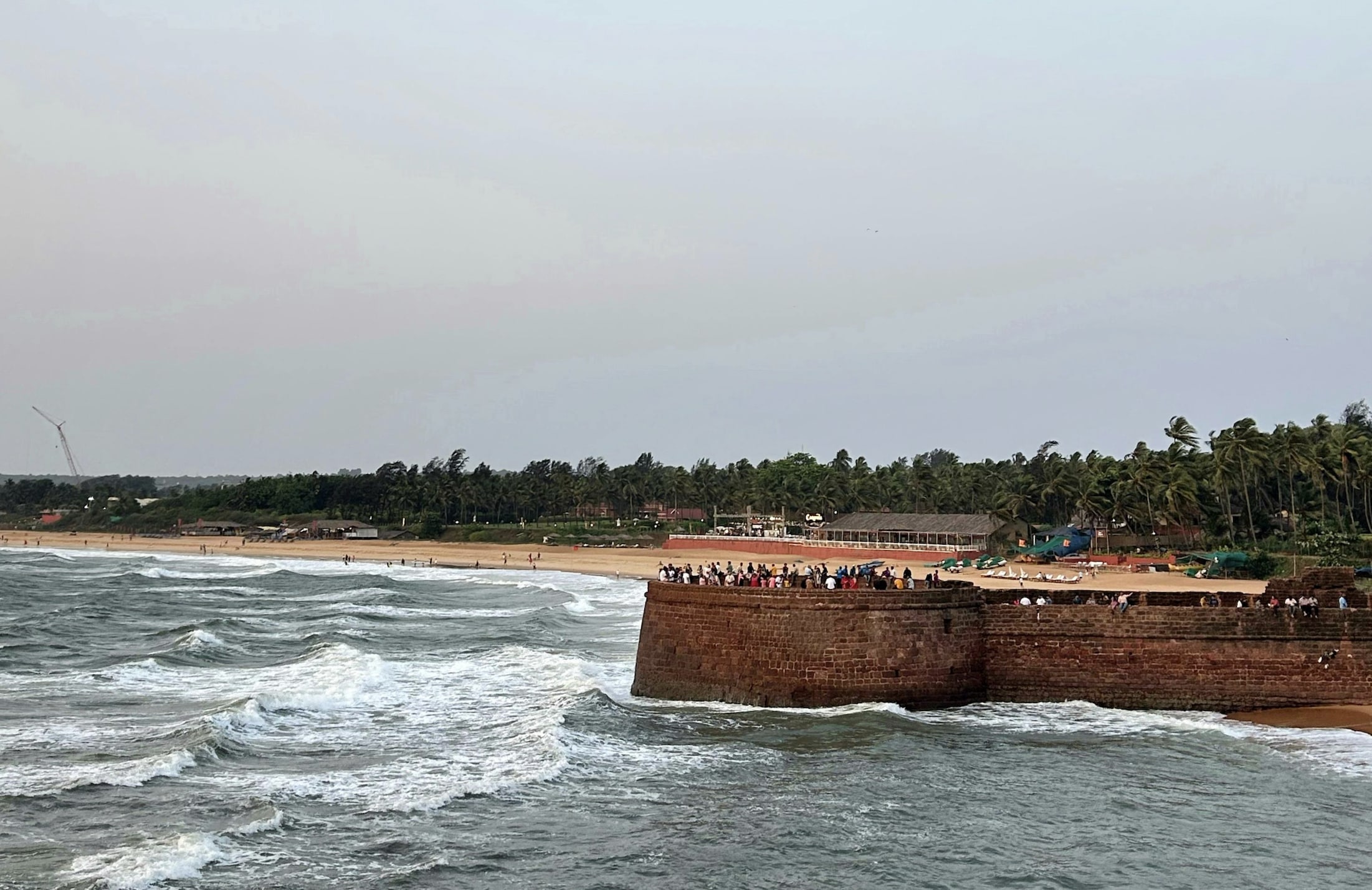 Majestic Sinquerim Beach