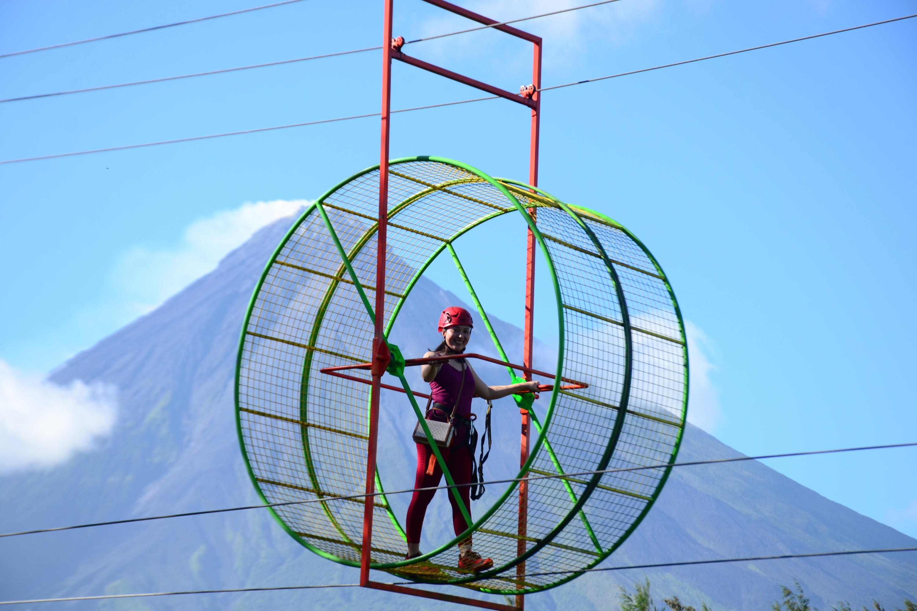 馬榮空中纜車與高空滑索冒險體驗 (Mayon SkyWheel and Zipline Adventures experience) 位於艾爾貝省 (Albay)