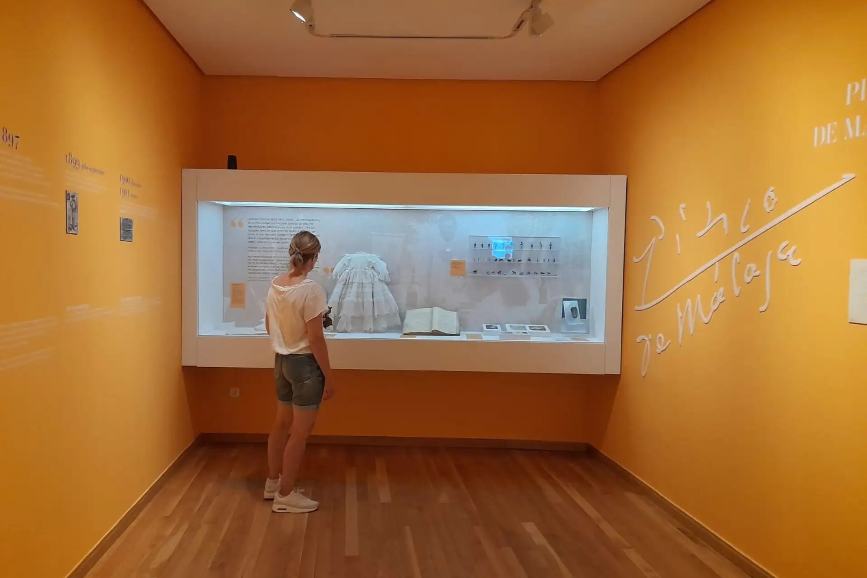 探索畢加索故居博物館，欣賞其早期作品，感受馬拉加的藝術傳承