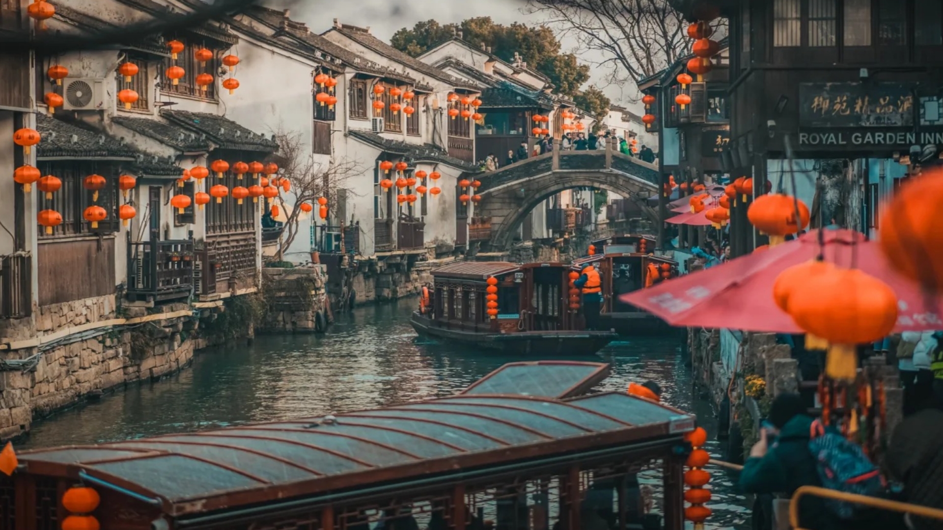 七里山塘沿著山塘街緩步而行,盡情領略到江南水鄉和蘇州街巷的特殊魅力 七里山塘沿著山塘街緩步而行,盡情領略到江南水鄉和蘇州街巷的特殊魅力