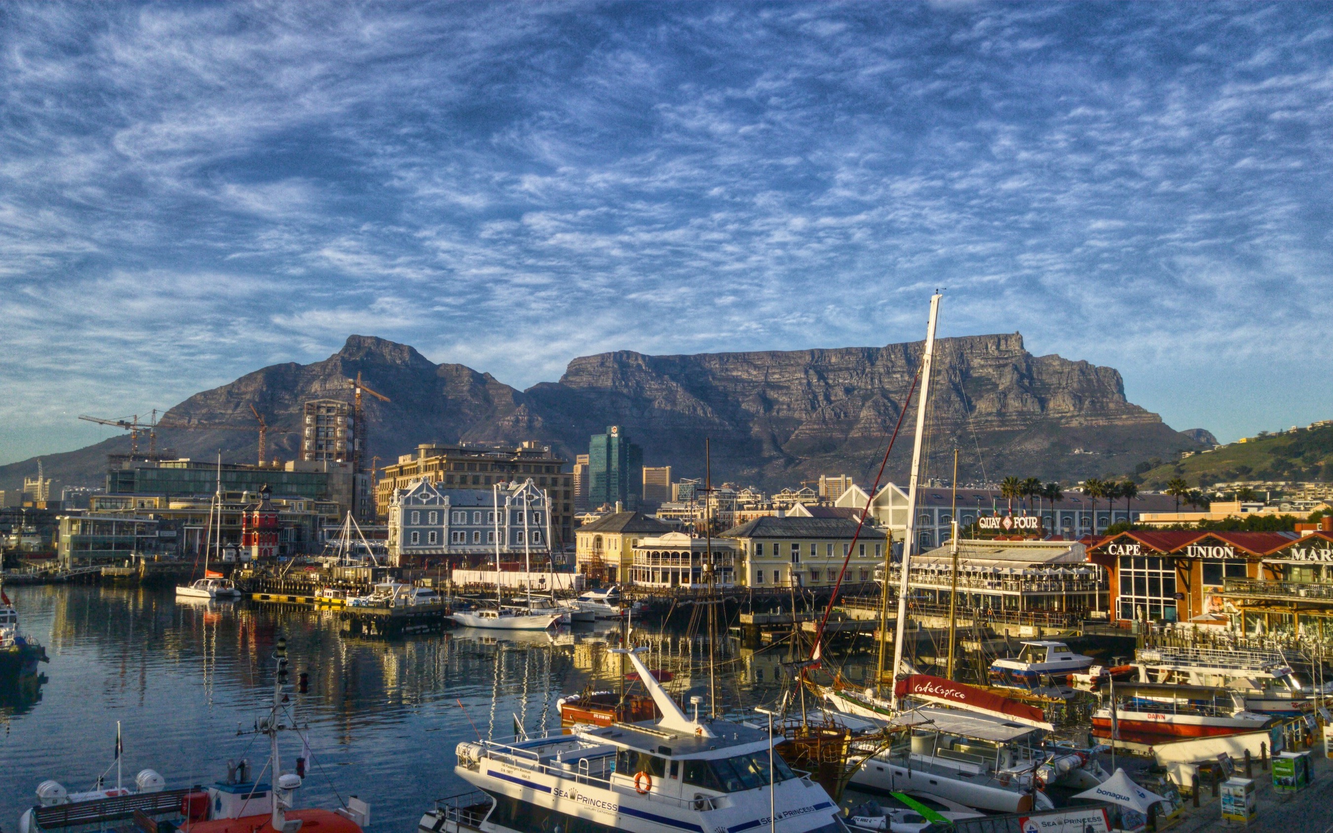 Cape Town Half-Day City Highlights Tour with Table Mountain