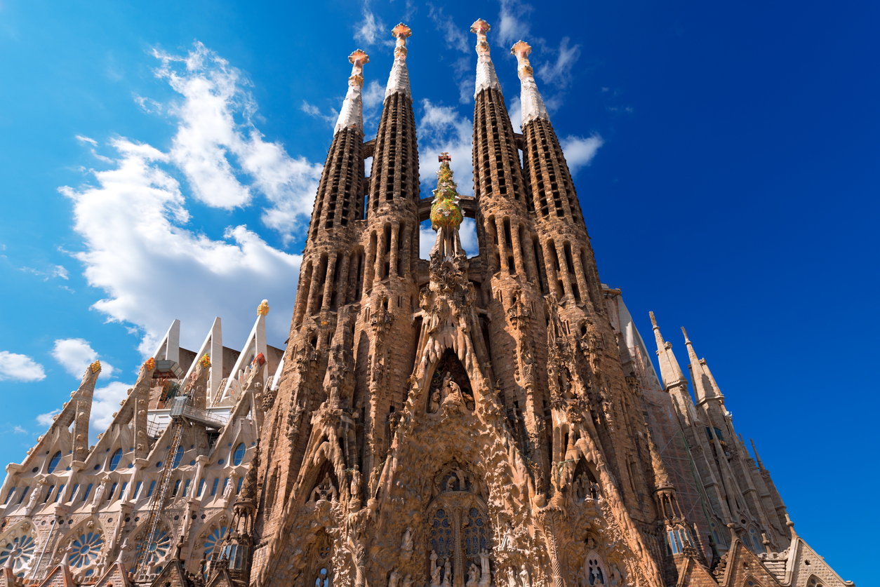 The Secrets of Barcelona's Sagrada Familia: A Guided Tour(No ticket)