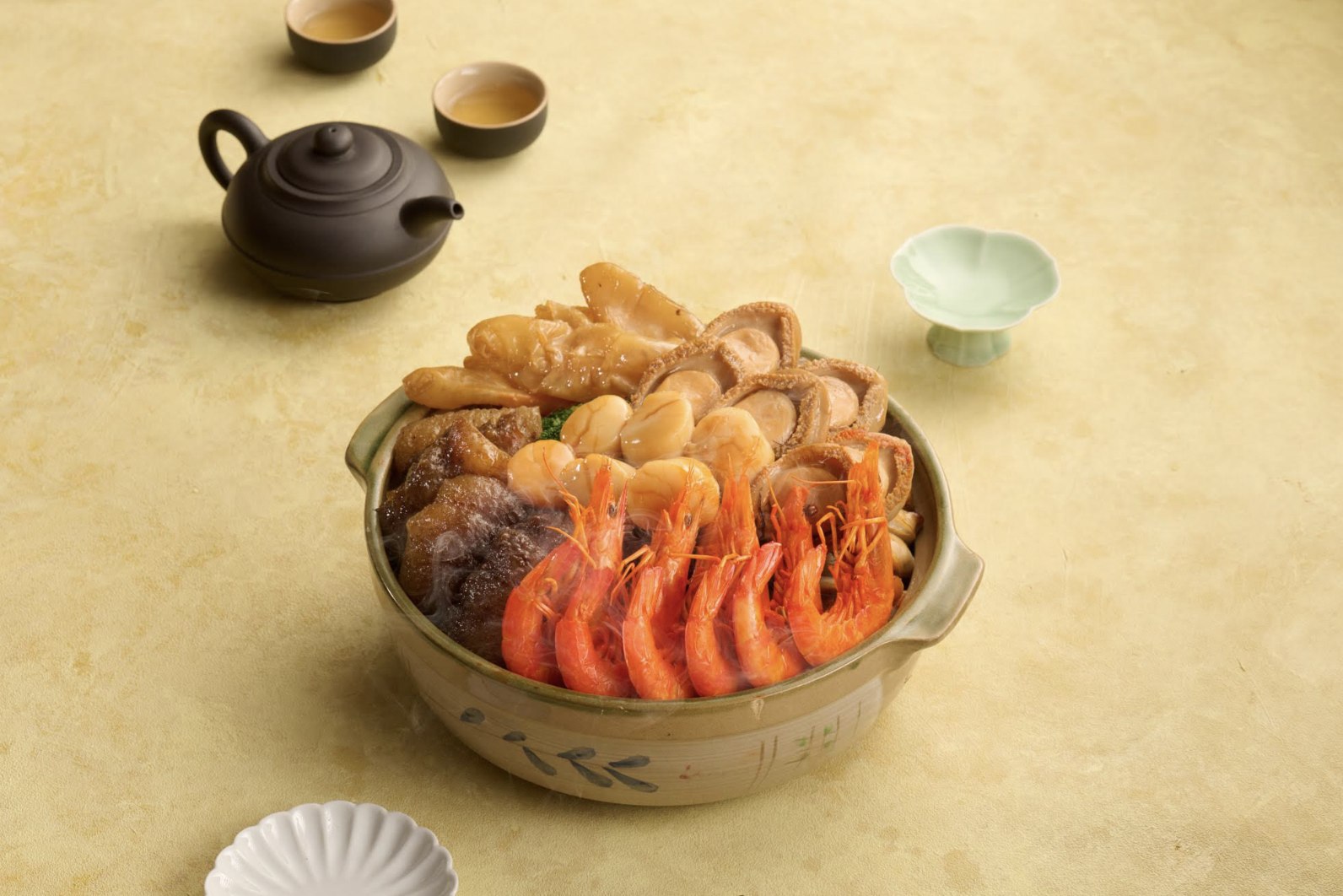 紫粵軒 - 香港九龍東皇冠假日酒店|冬至盆菜、賀年年糕優惠