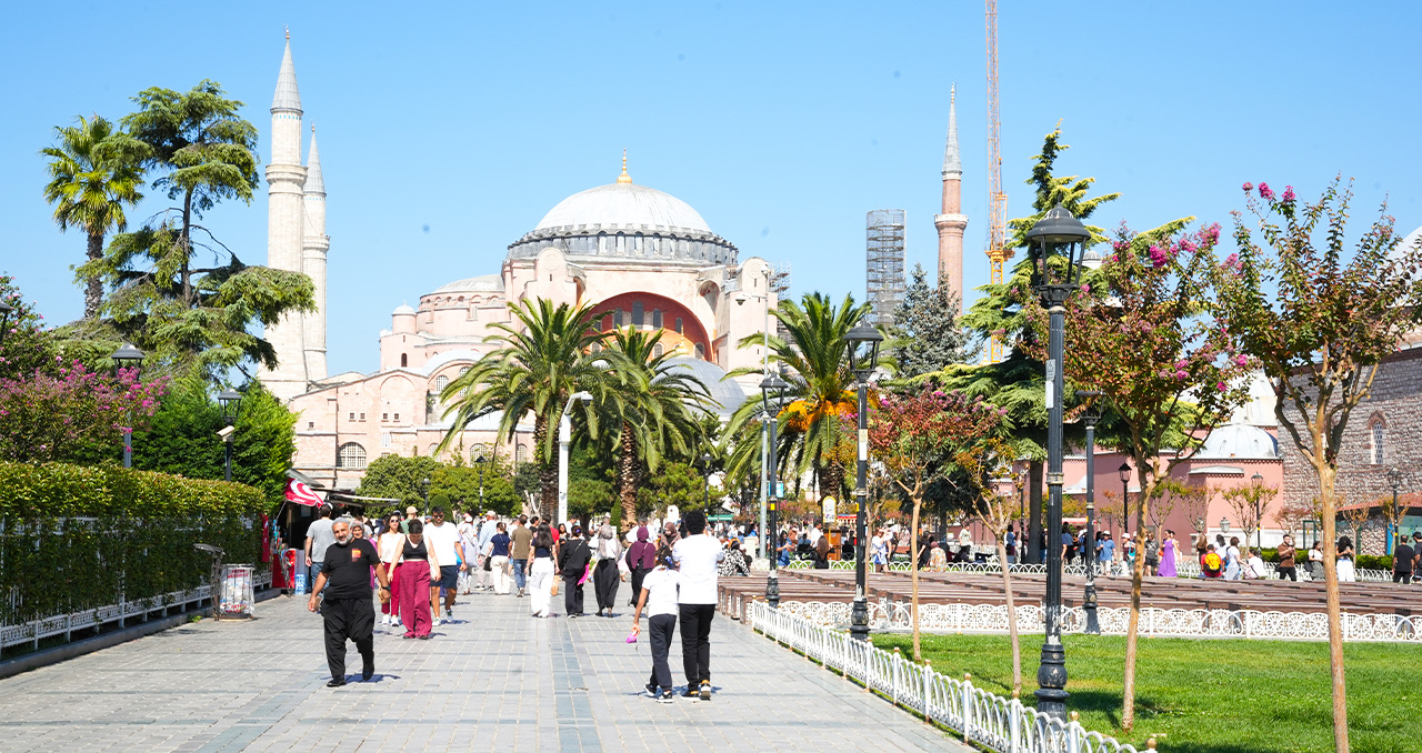 Basilica Cistern, Hagia Sophia, Blue Mosque Guided Tour & Bosphorus Cruise