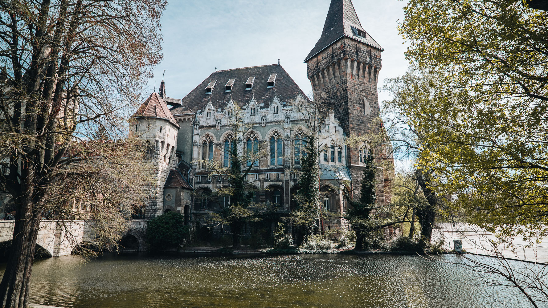Day Trip to Budapest and Bratislava, two capitals in one day