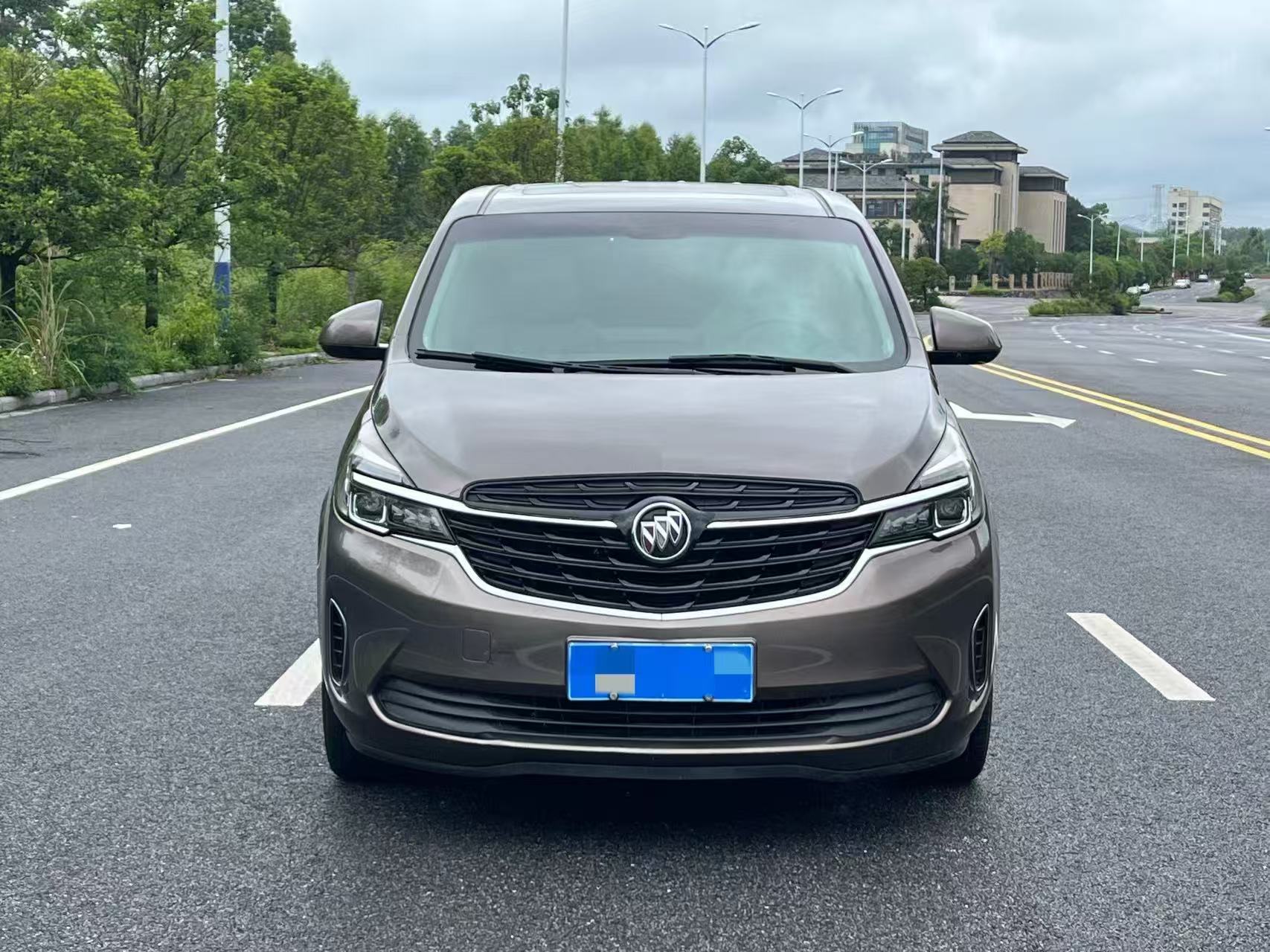 7座舒適車型 7座舒適車型