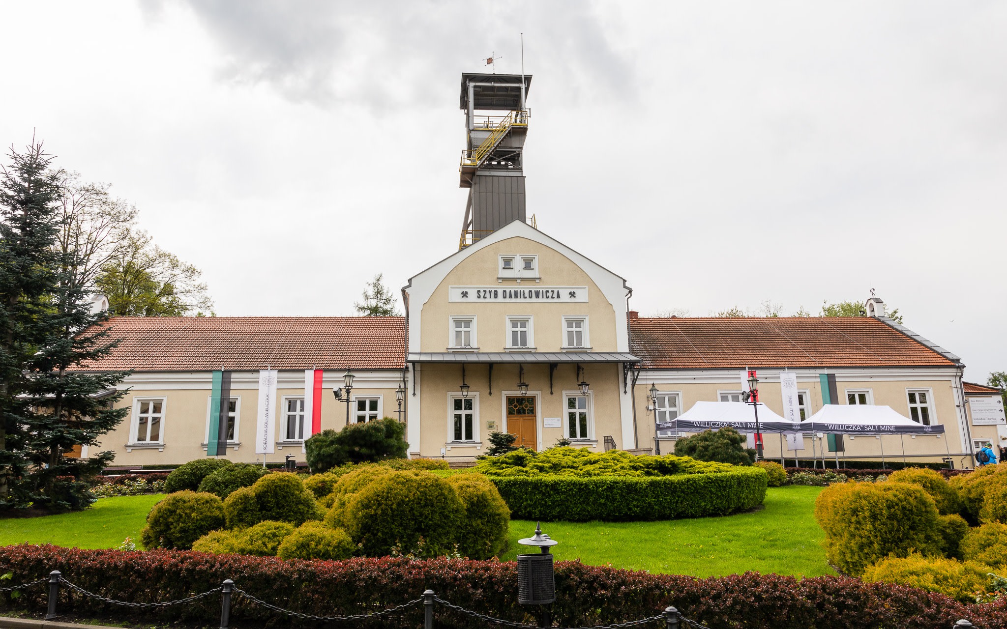 Krakow Wieliczka Salt Mine Half-Day Guided Tour with Skip-the-Line Ticket