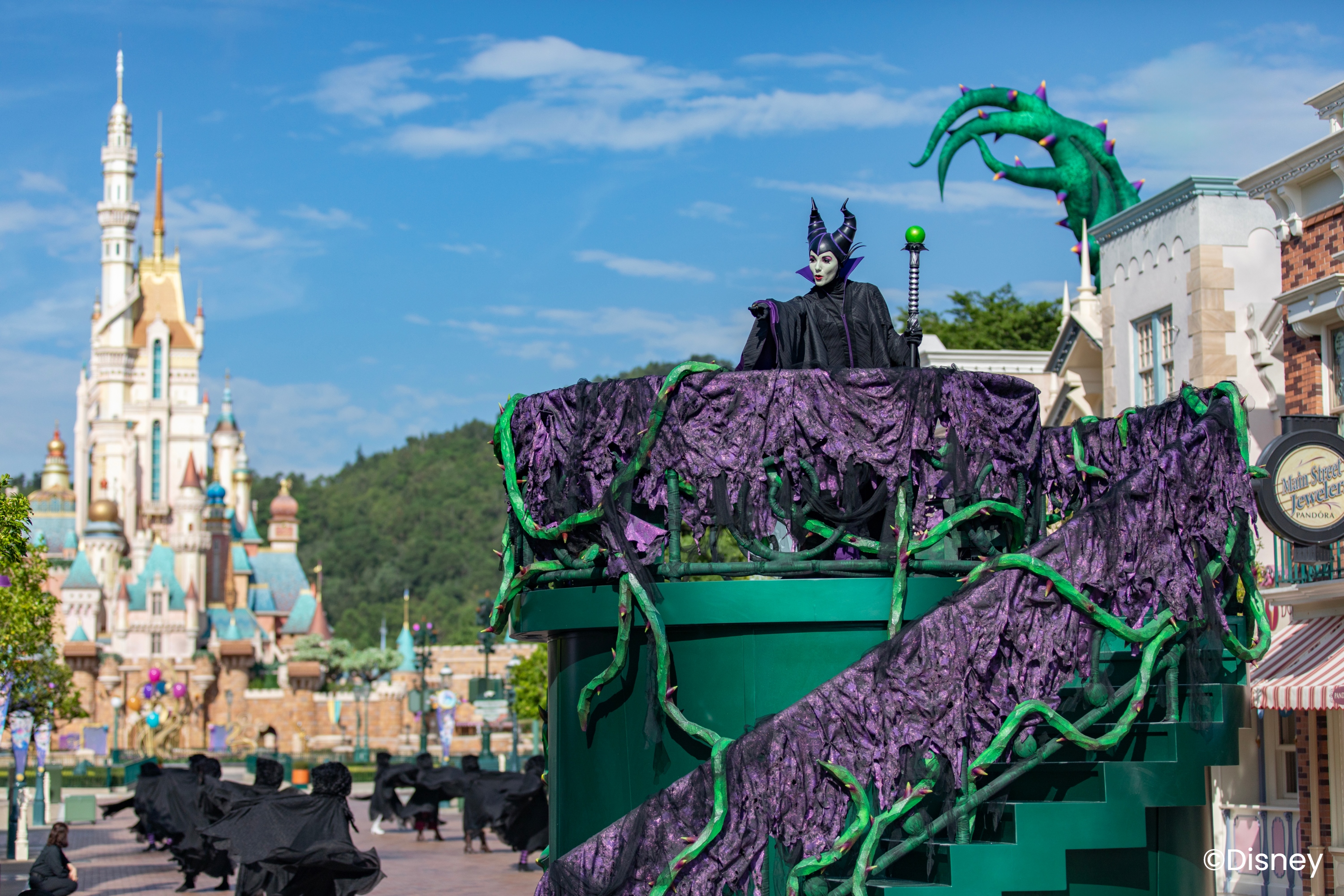“Uninvited! A Villains Takeover Party” Parade
