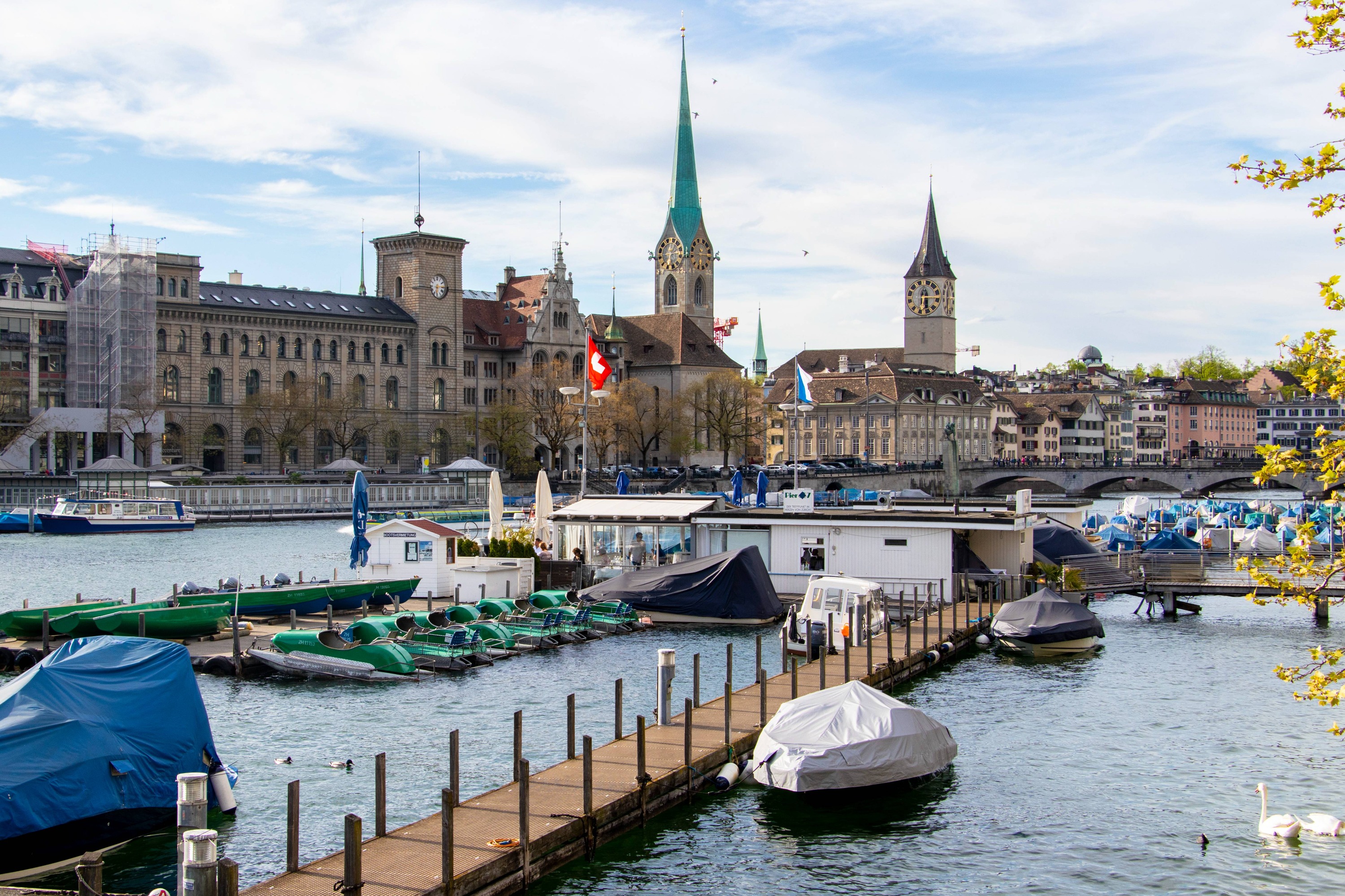 Introduction to Zurich Tour in Switzerland