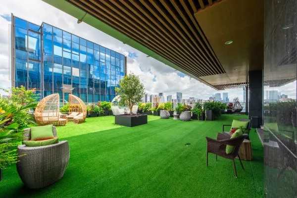 Hotel rooftop environment display picture