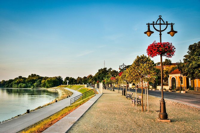 Szentendre and Visegrad Private Tour (Lunch-Castle Ticket Included)