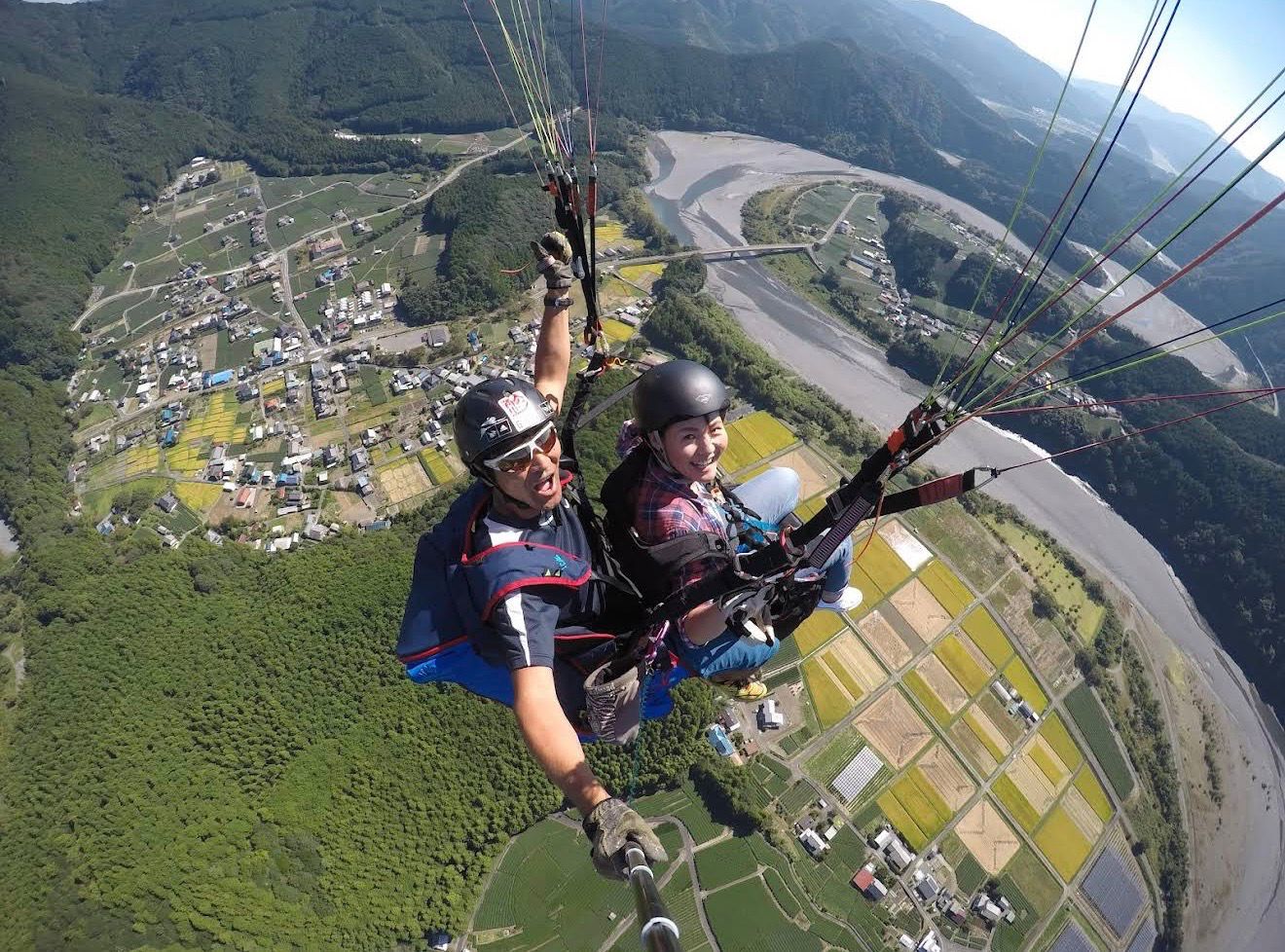Paragliding Experience With Mt Fuji Views