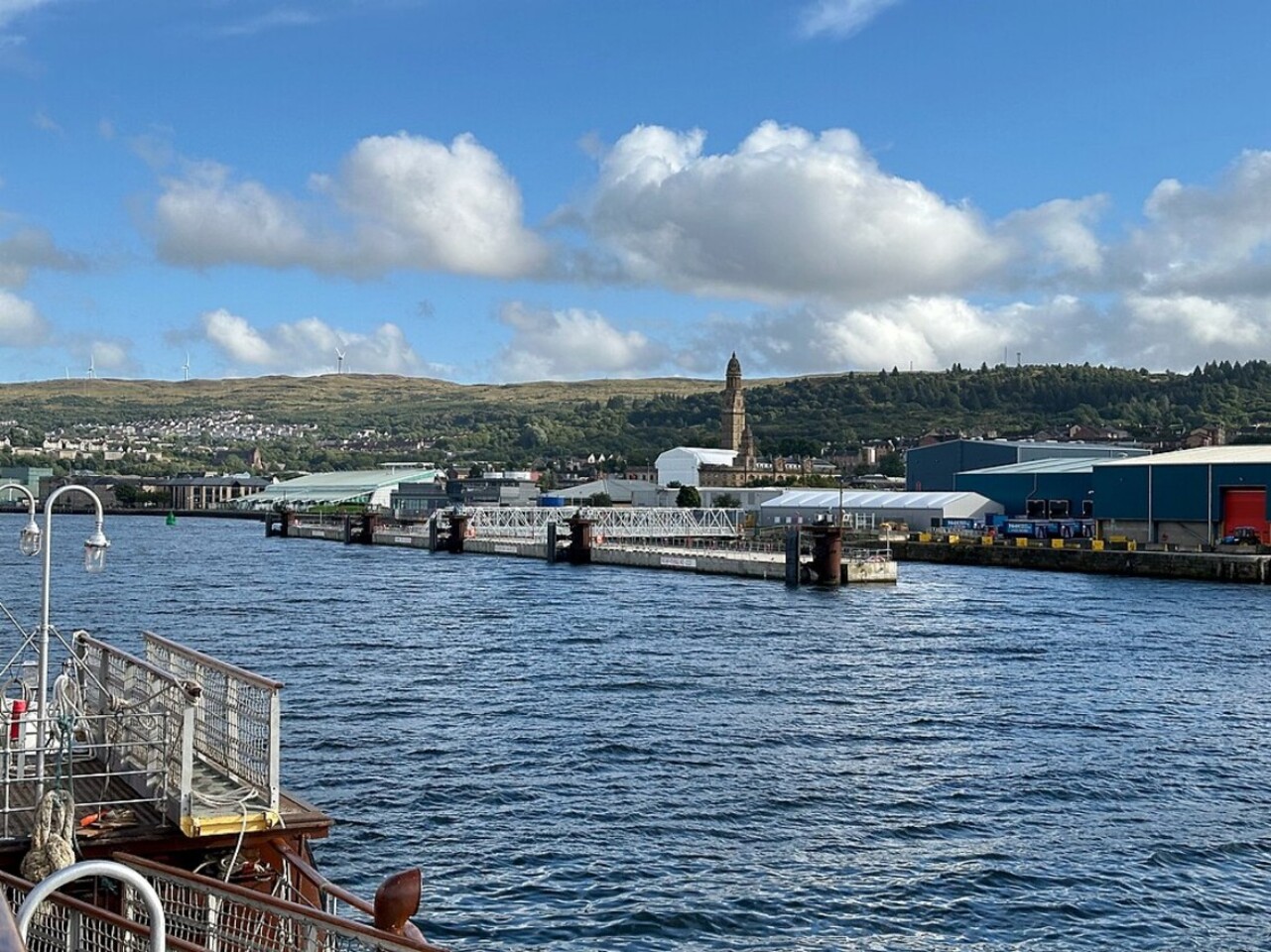 Greenock Stirling Castle & Loch Lomond Full-Day Tour