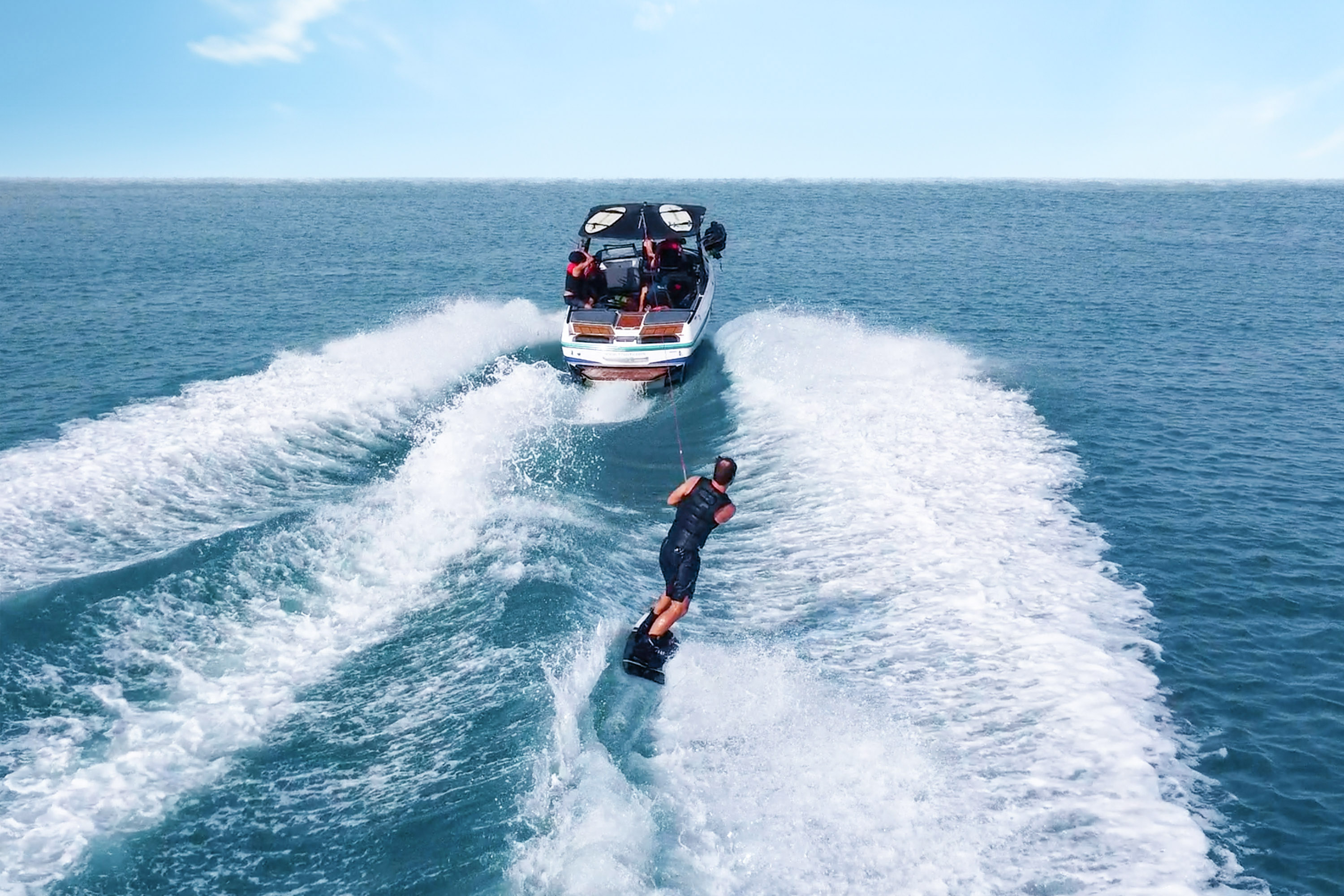 Waterskiing experience in Jeddah