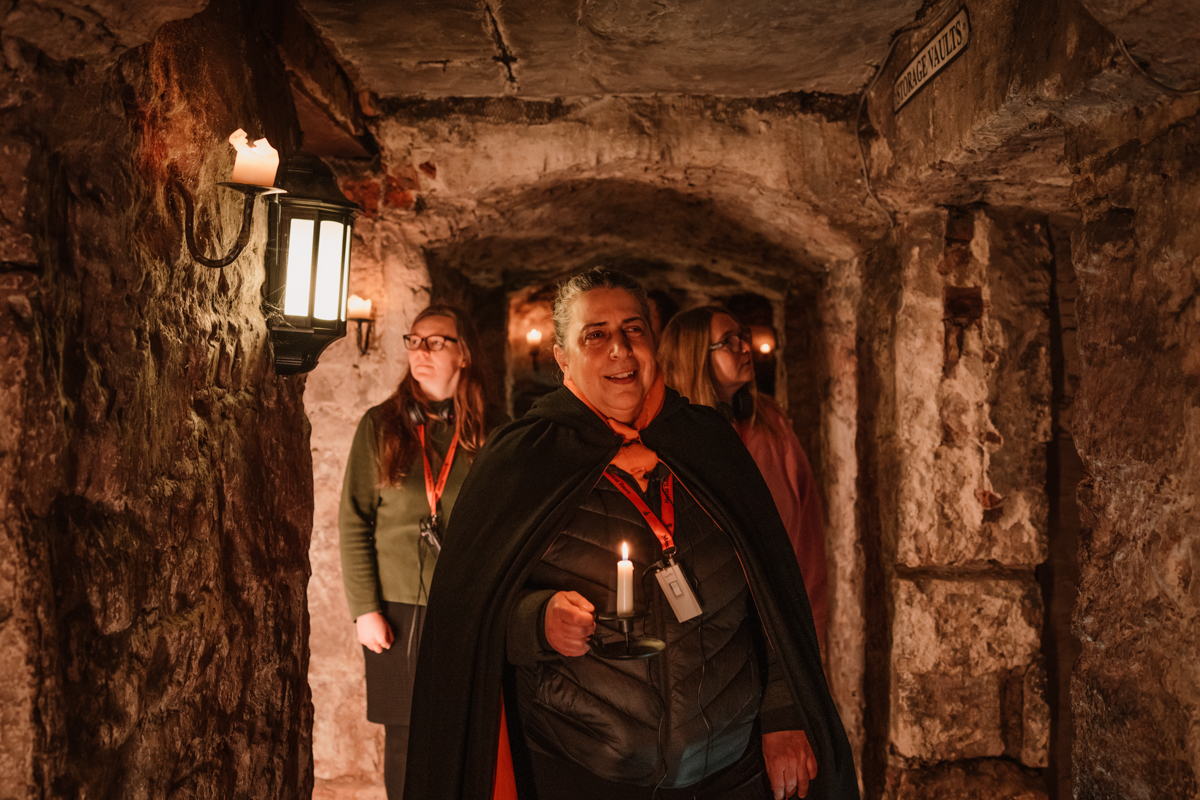 Immersive Haunted Underground Tour in Edinburgh