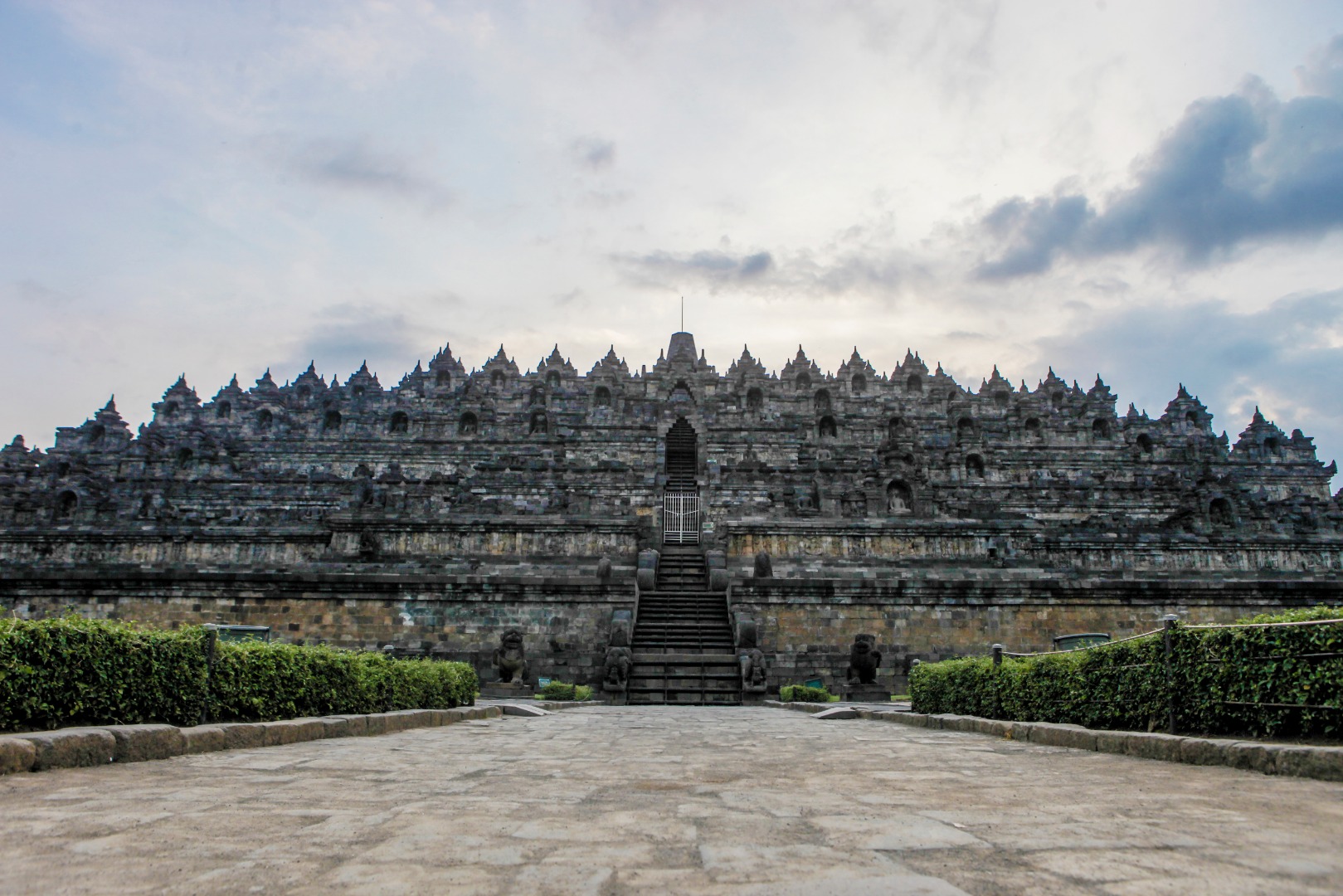 印尼日惹婆羅浮屠寺（Borobudur Temple）門票