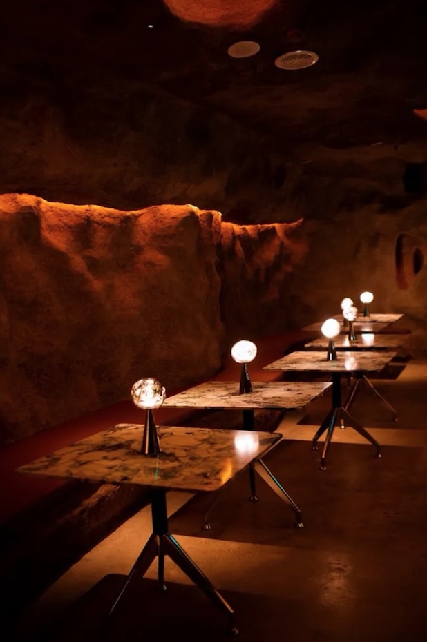 Tipsy Tour: Chengdu Authentic Food and Wine Night Tour