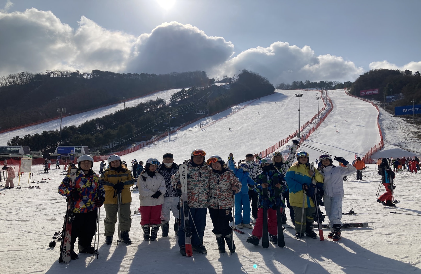[마지막 특가] 하이원 리조트 스키 & 스노우 월드 당일 투어 (서울 출발)
