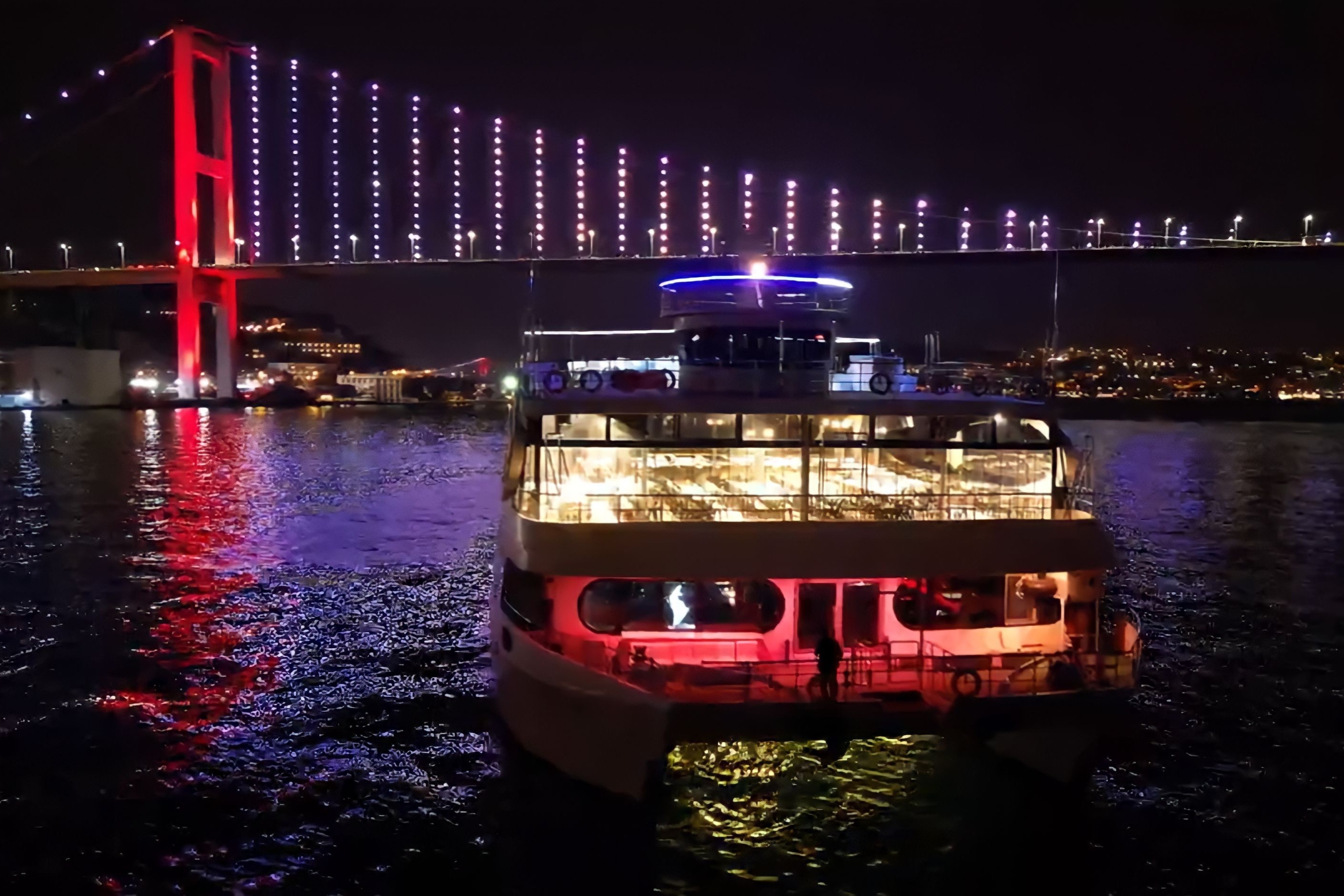 Bosphorus Luxury Catamaran Cruise with Dinner Show in Istanbul