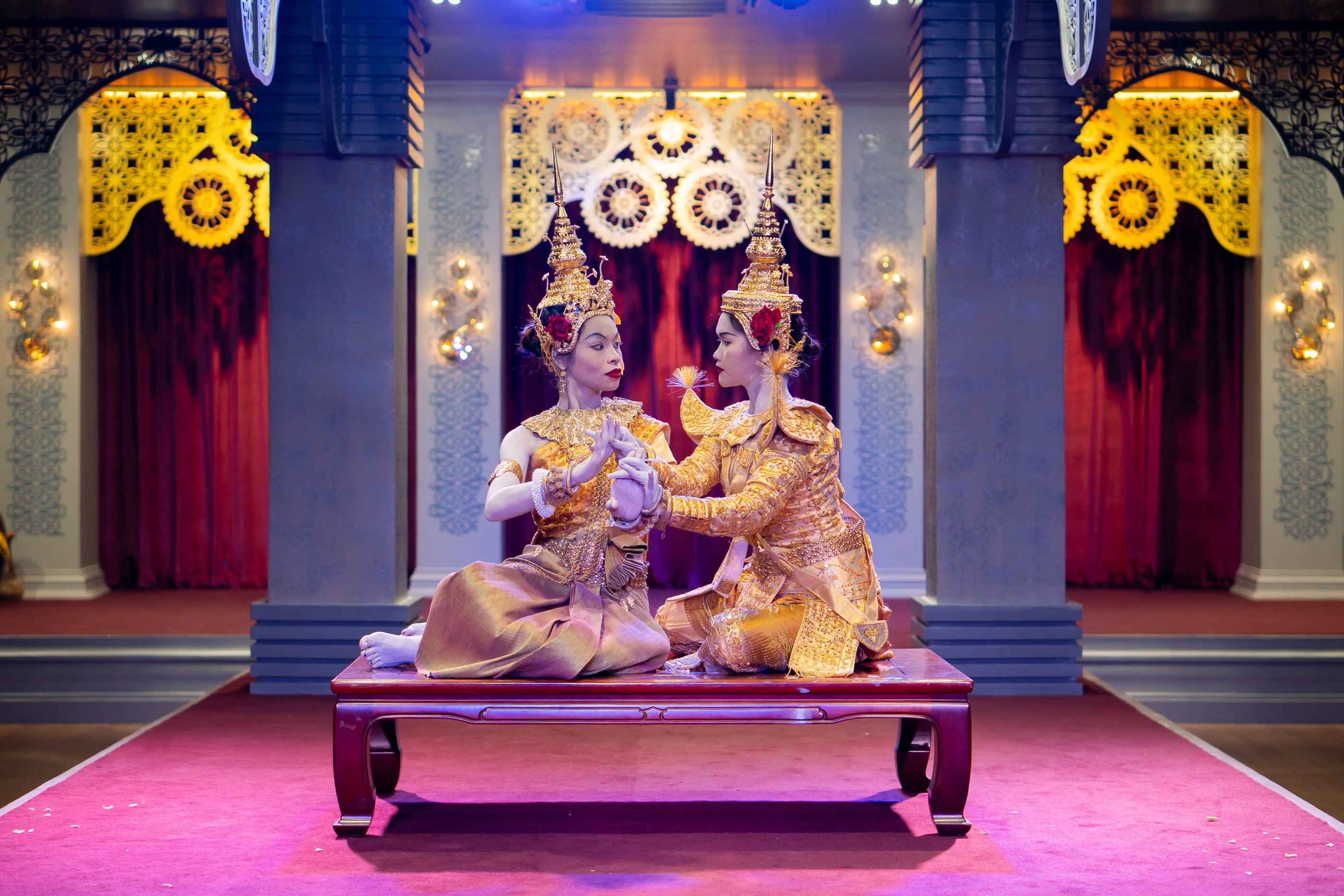 Devi Theater: Apsara Dance Show with Khmer/Western Dinner 