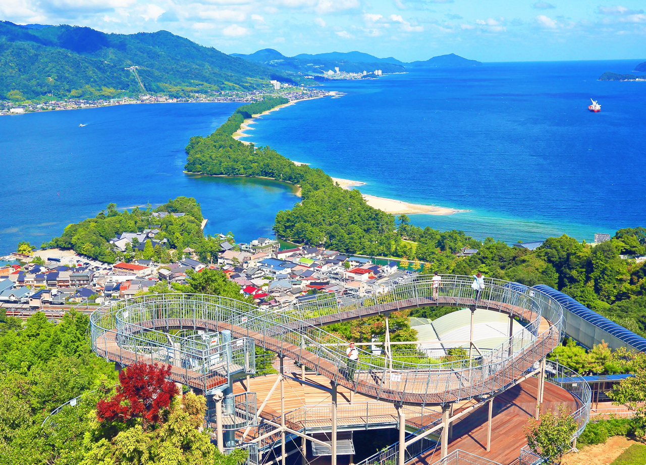 [Secret Place in Kyoto] Amanohashidate Spectacular View + Ine Funaya Fishing Port + Funaya Day + Miyama Gassho Village Thatched House Tour (Depart from Osaka)