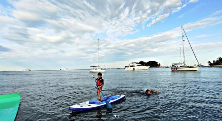 paddleboard