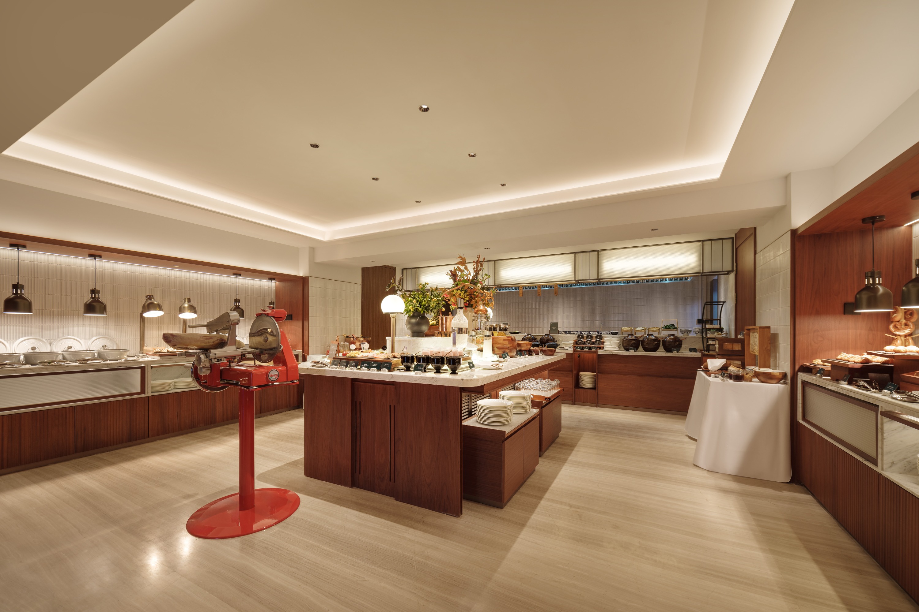 [Close to the Bund] Shanghai Oriental Grand Hotel Accommodation Package