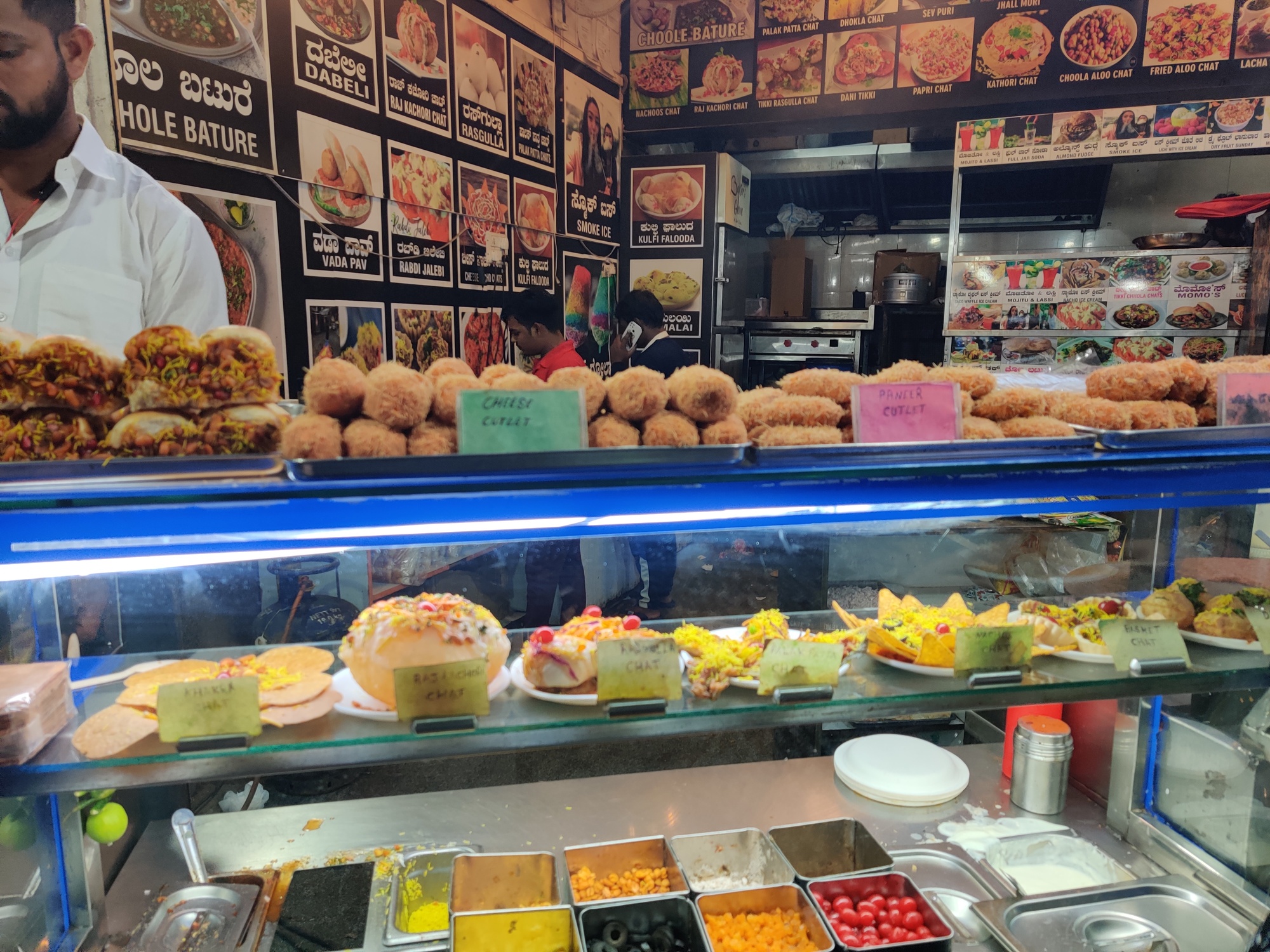 Bangalore : Evening Food Street Walk and Market Visit