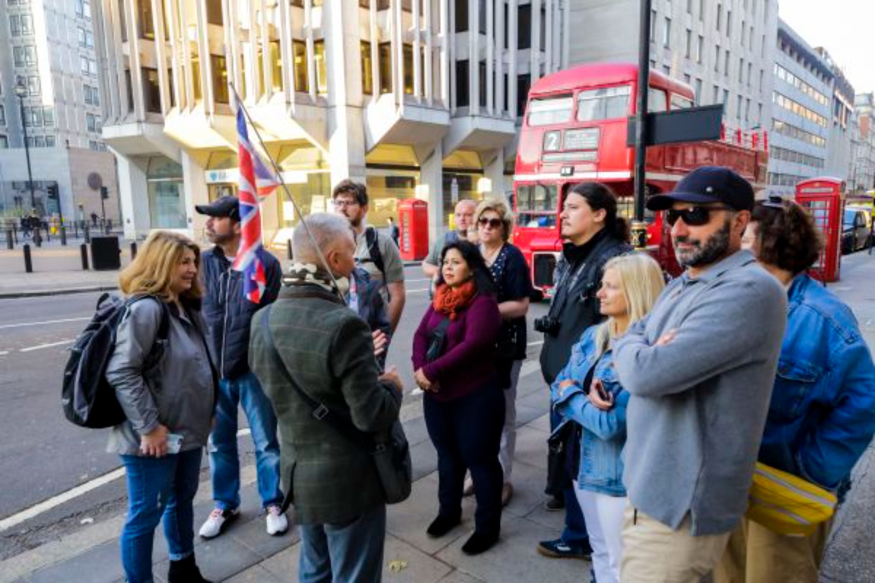 London Vintage Bus Tour with River Cruise and London Eye Ticket