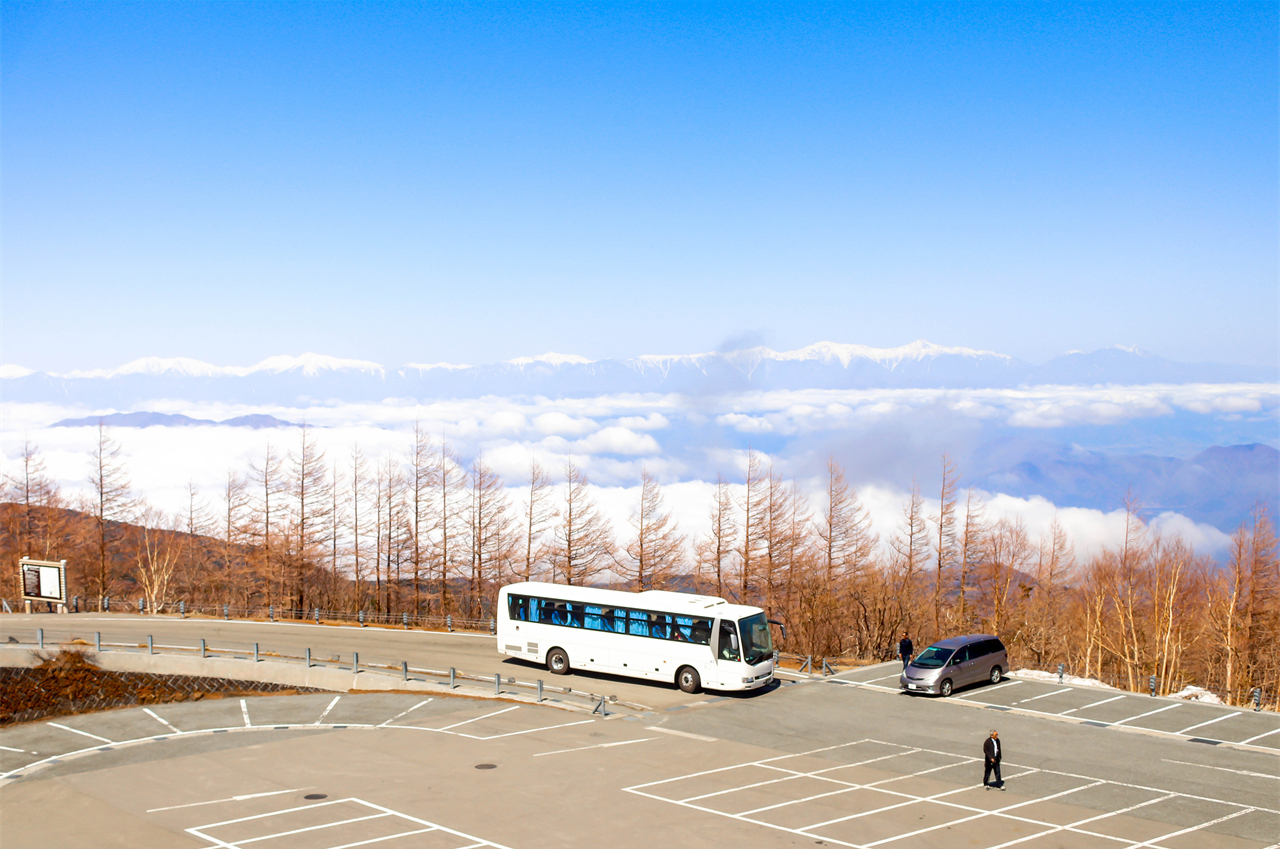 [Four Seasons Only] One-Day Tour of Mt. Fuji and Lake Kawaguchi｜Moss-sakura in Spring, 5th Station in Summer｜Maple Leaf Corridor in Autumn, Snow-capped Peaks in Winter｜Lake Yamanaka Cruise or Hot Springs｜Depart from Tokyo