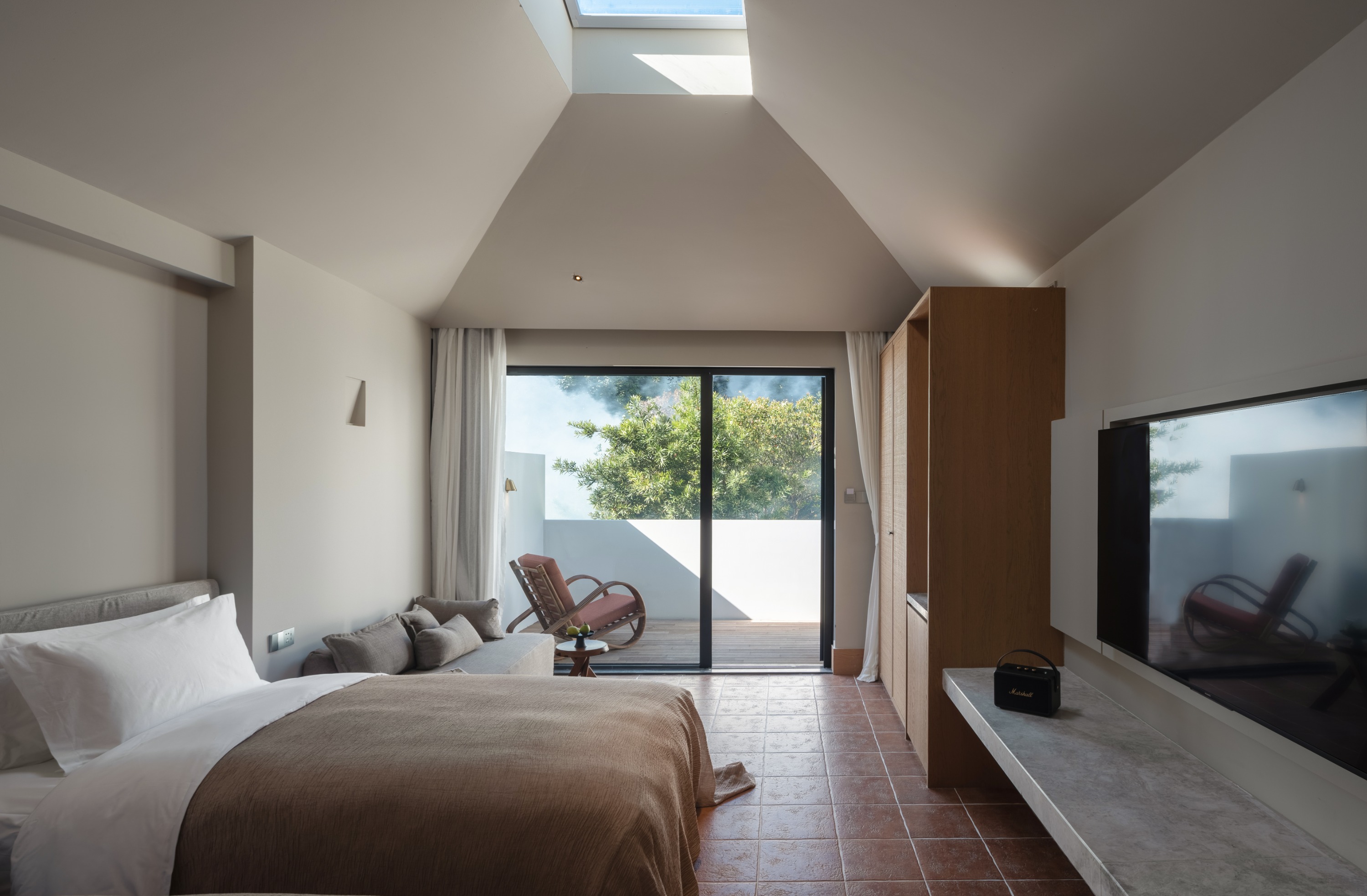 Xilan Mountain View Twin Room