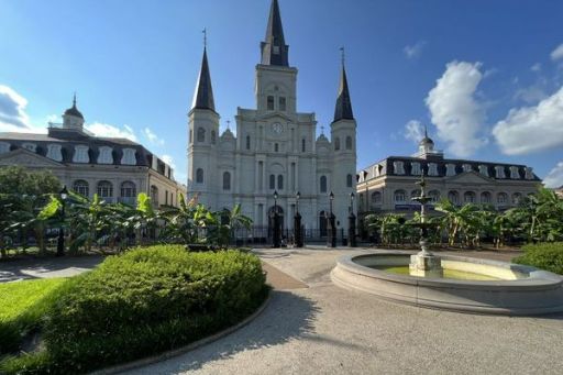 New Orleans Ghost and Voodoo 2-Hour Walking Tour