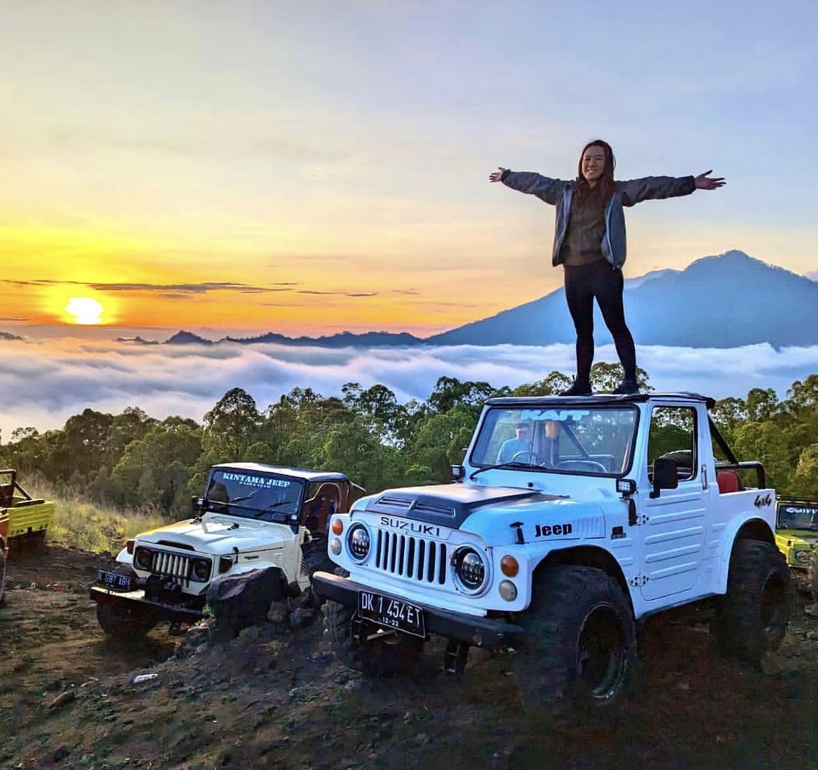 巴杜爾火山日出吉普車之旅（含 Paperhills 網美咖啡廳）