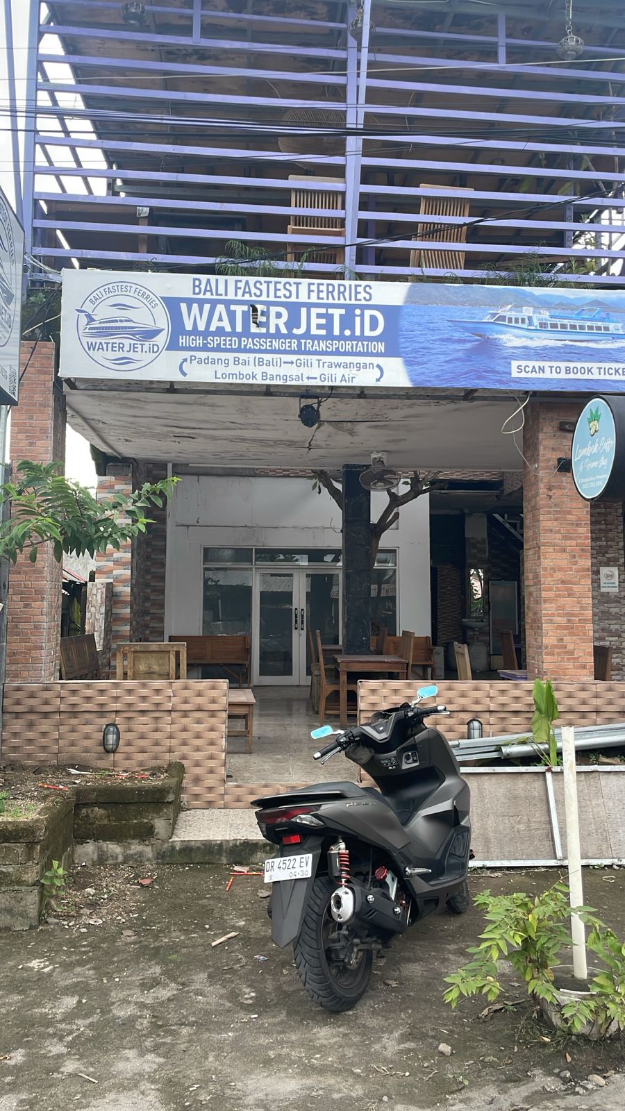 Starfish Boat Lombok