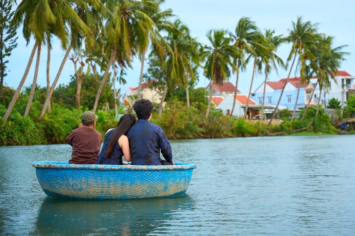 Paddy Field Dining with Sunset & Basket Boat Experience in Hoi An