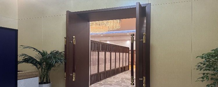 洛陽龍門站高鐵休息室