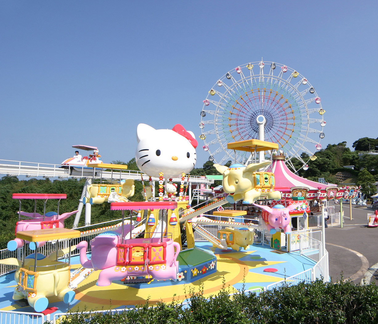 Harmonyland
Explore Harmonyland in Oita – a Sanrio theme park perfect for families and Hello Kitty lovers.