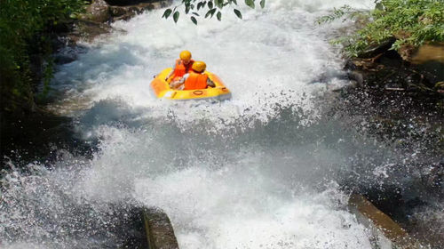 Longjing River Rafting