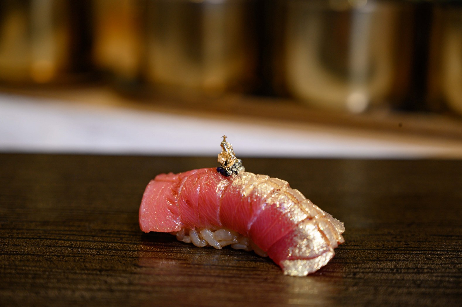 W Omakase Pradit Manutham