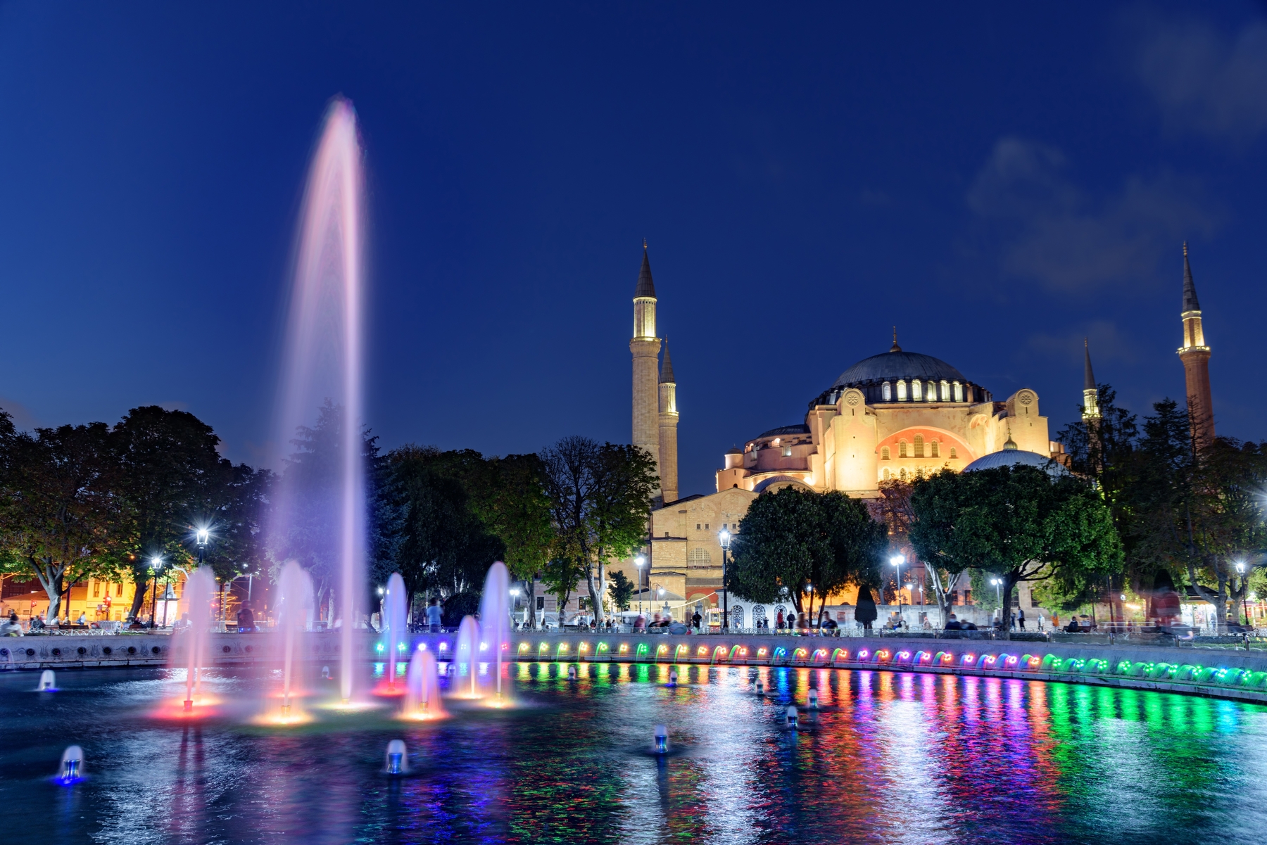 sultanahmet square night