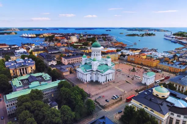 Ultimate Helsinki & Porvoo Tour– Private Car & Local Stories