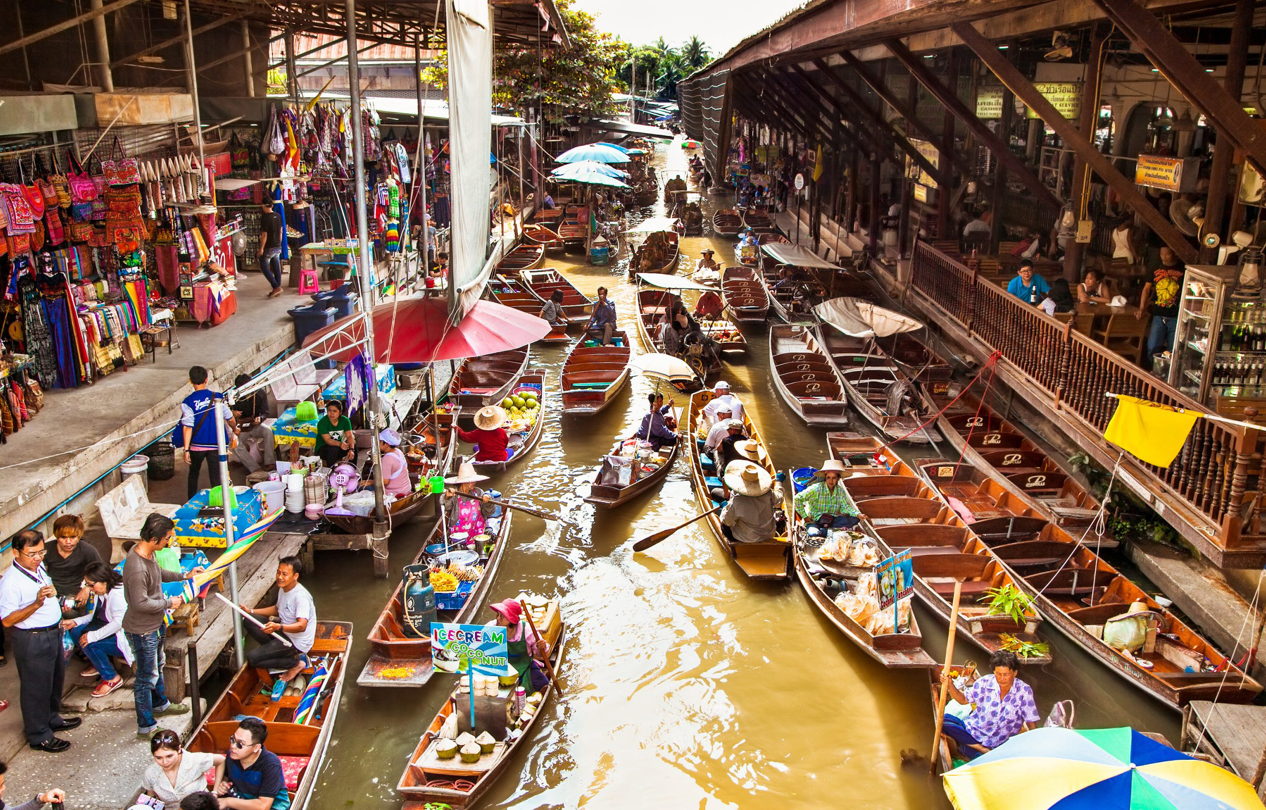 丹嫩莎朵水上市場 (Damnoen Saduak Floating Market)、美功鐵路 (Maeklong Railway) 私人遊以及其他
