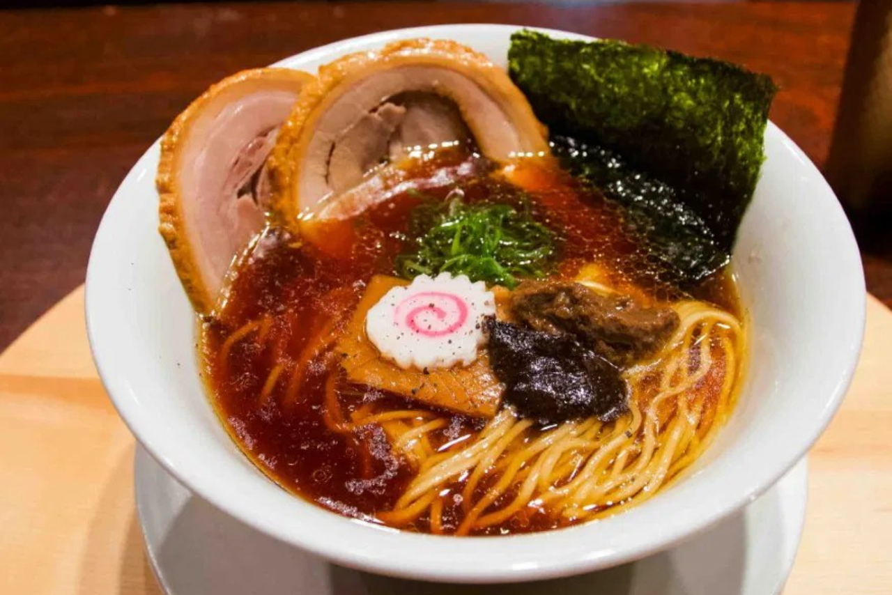 Kyoto Breakfast Ramen Tour with Local Noodle Expert