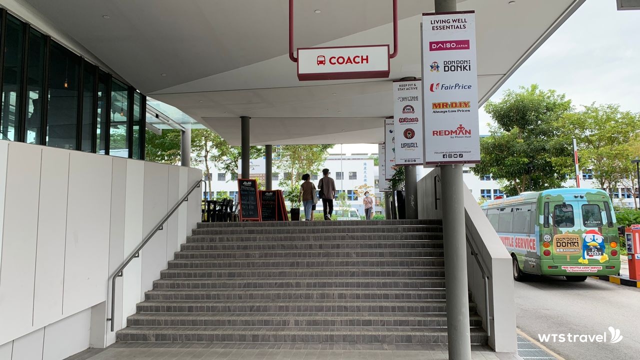 PASIR RIS (Downtown East - BEGONIA Pick-up Point) - Coach Signage