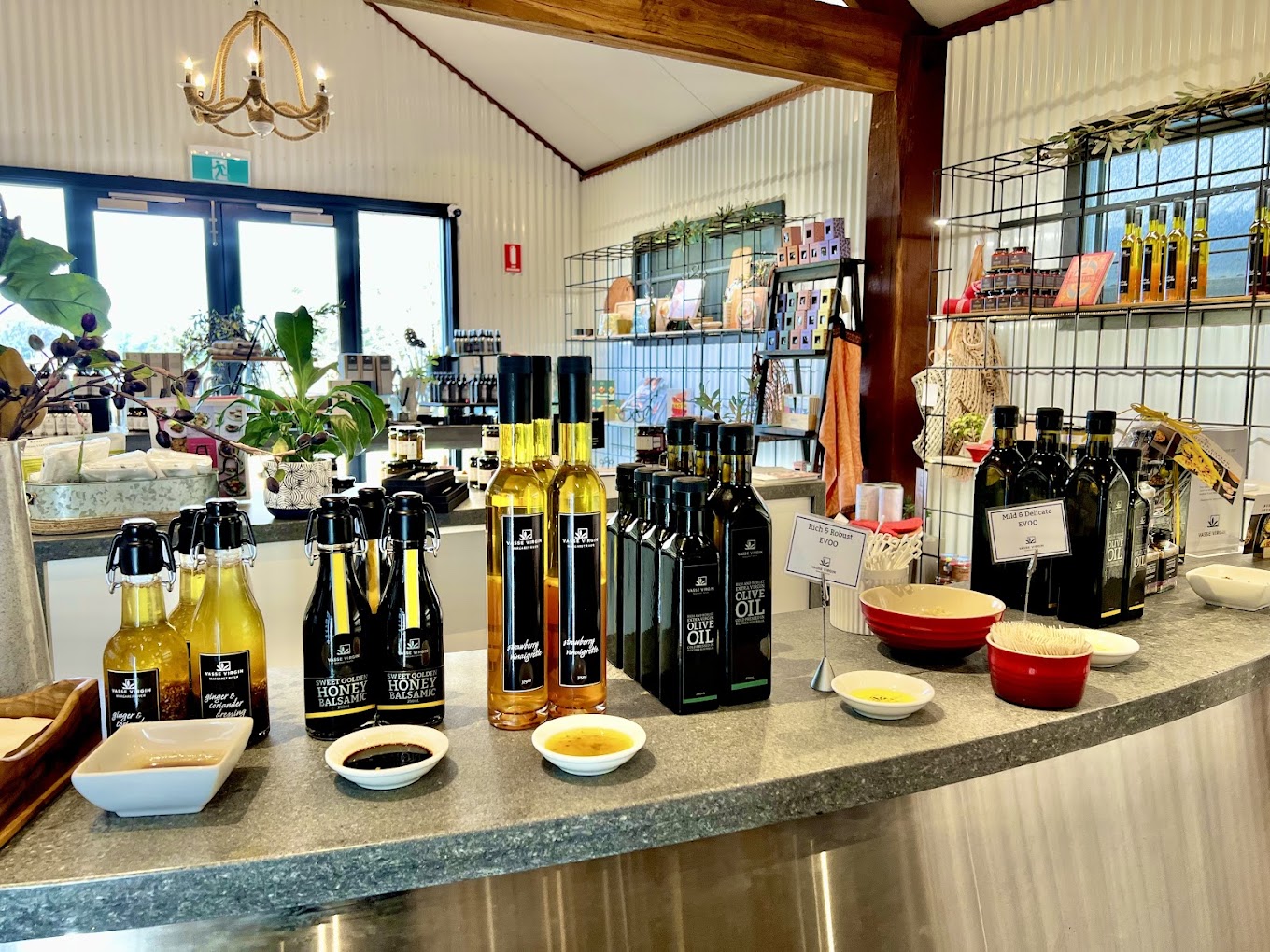 Vasse Virgin - 享受以橄欖油製成的天然保養品，並品嚐美味食品